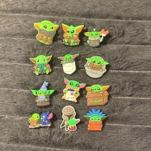 Baby Yoda Character shoe charm set